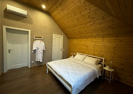  Barney’s House рис.7