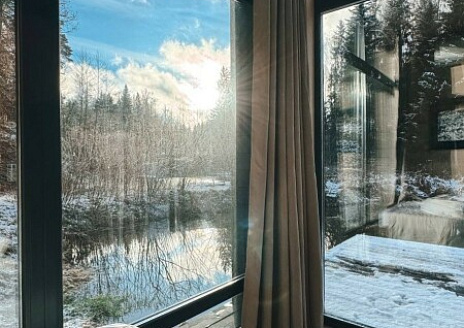  Эдельвейс - Дача с купелью и баней на берегу озера рис.1