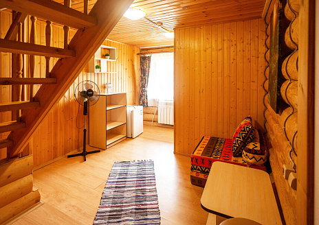  Двухуровневый трехместный номер рис.2