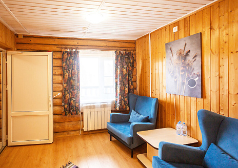  Двухуровневый трехместный номер рис.2