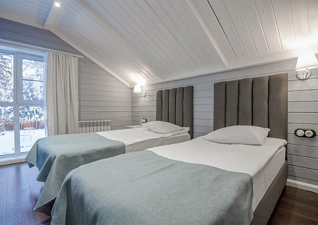  Номер улучшенный с двумя односпальными кроватями рис.2