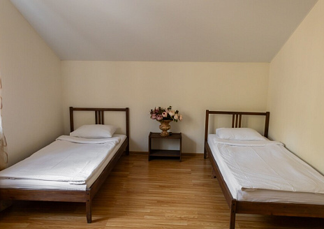 Фото - Семейный стандарт с кухней и видом на озеро, бассейн и лес на 4 этаже рис.4  Семейный стандарт с кухней и видом на озеро, бассейн и лес на 4 этаже рис.4