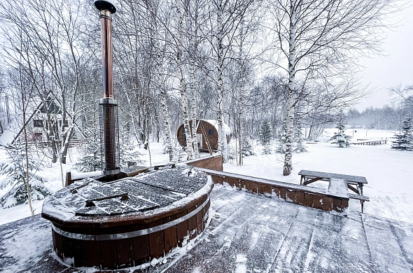 База отдыха А у реки рис.7